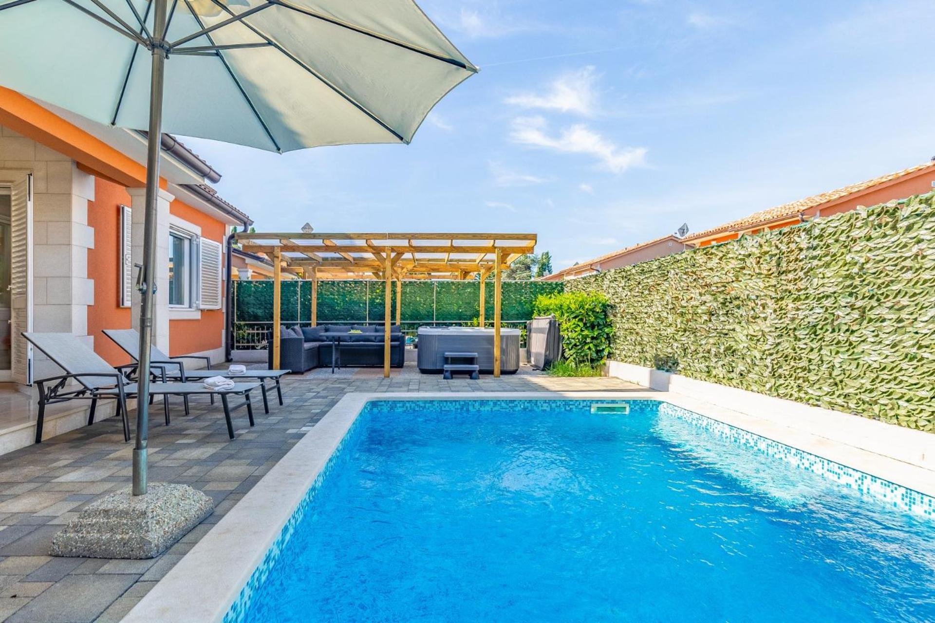 PUY Villas Lotus With Pool And Jacuzzi מראה חיצוני תמונה