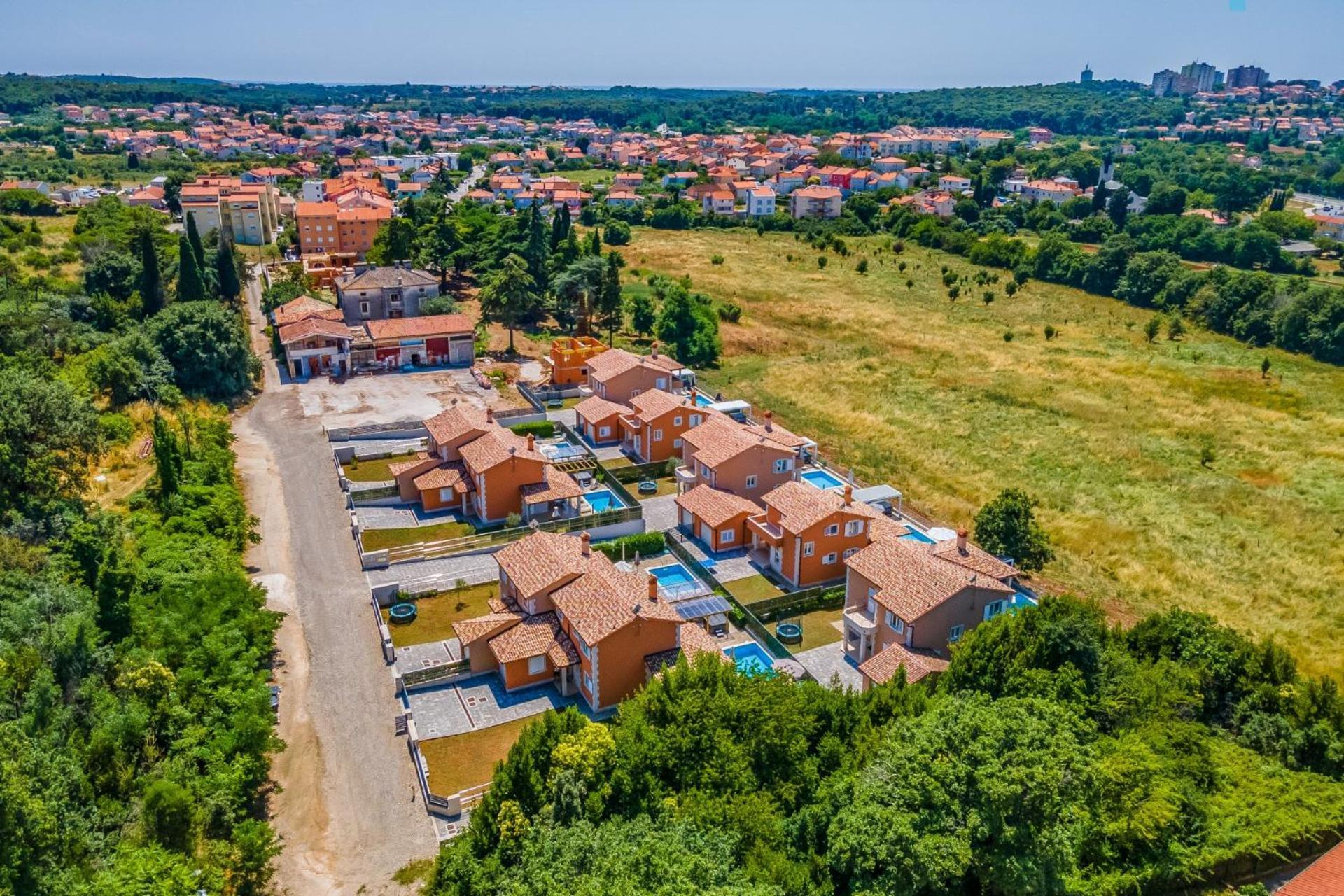 PUY Villas Lotus With Pool And Jacuzzi מראה חיצוני תמונה