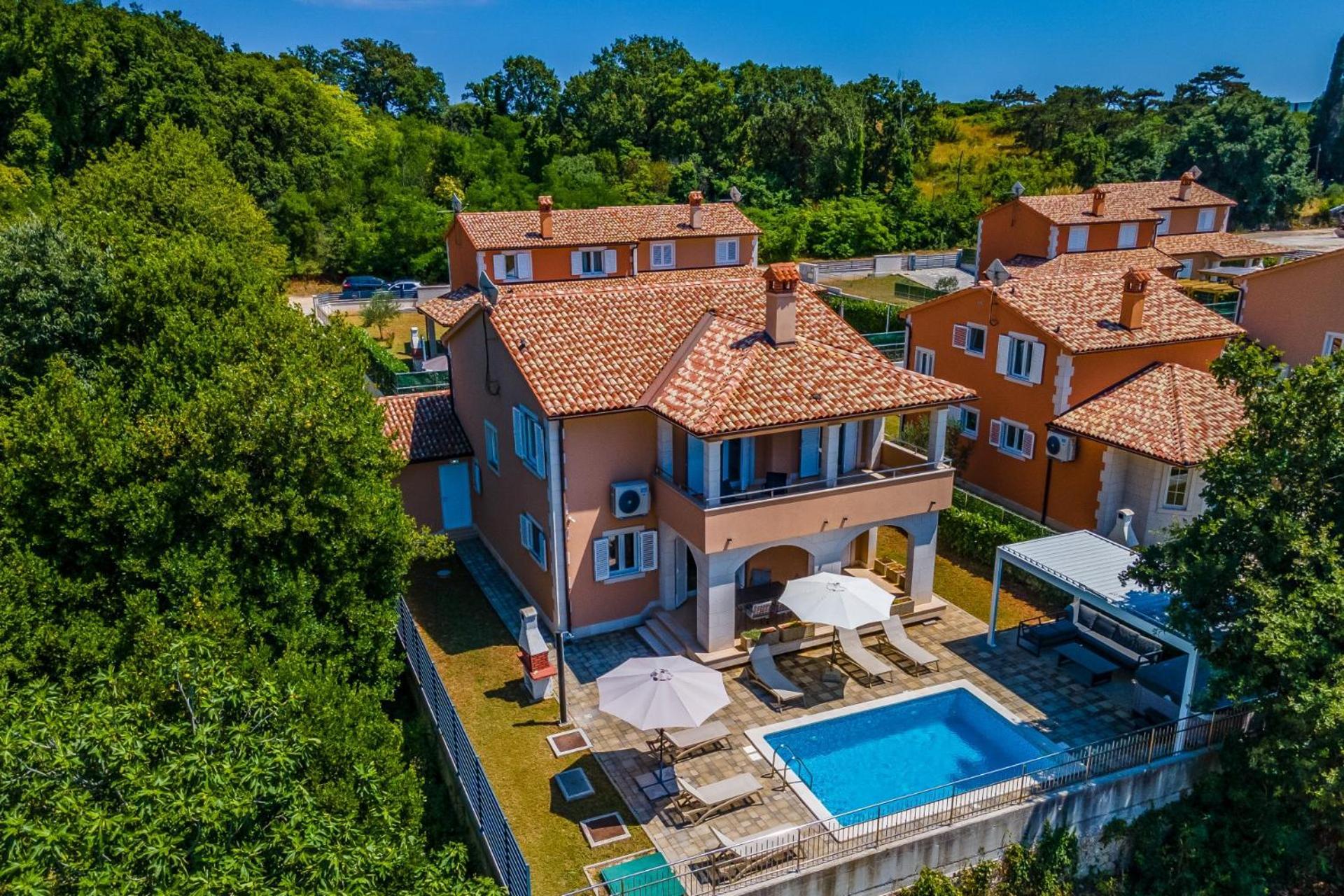 PUY Villas Lotus With Pool And Jacuzzi מראה חיצוני תמונה