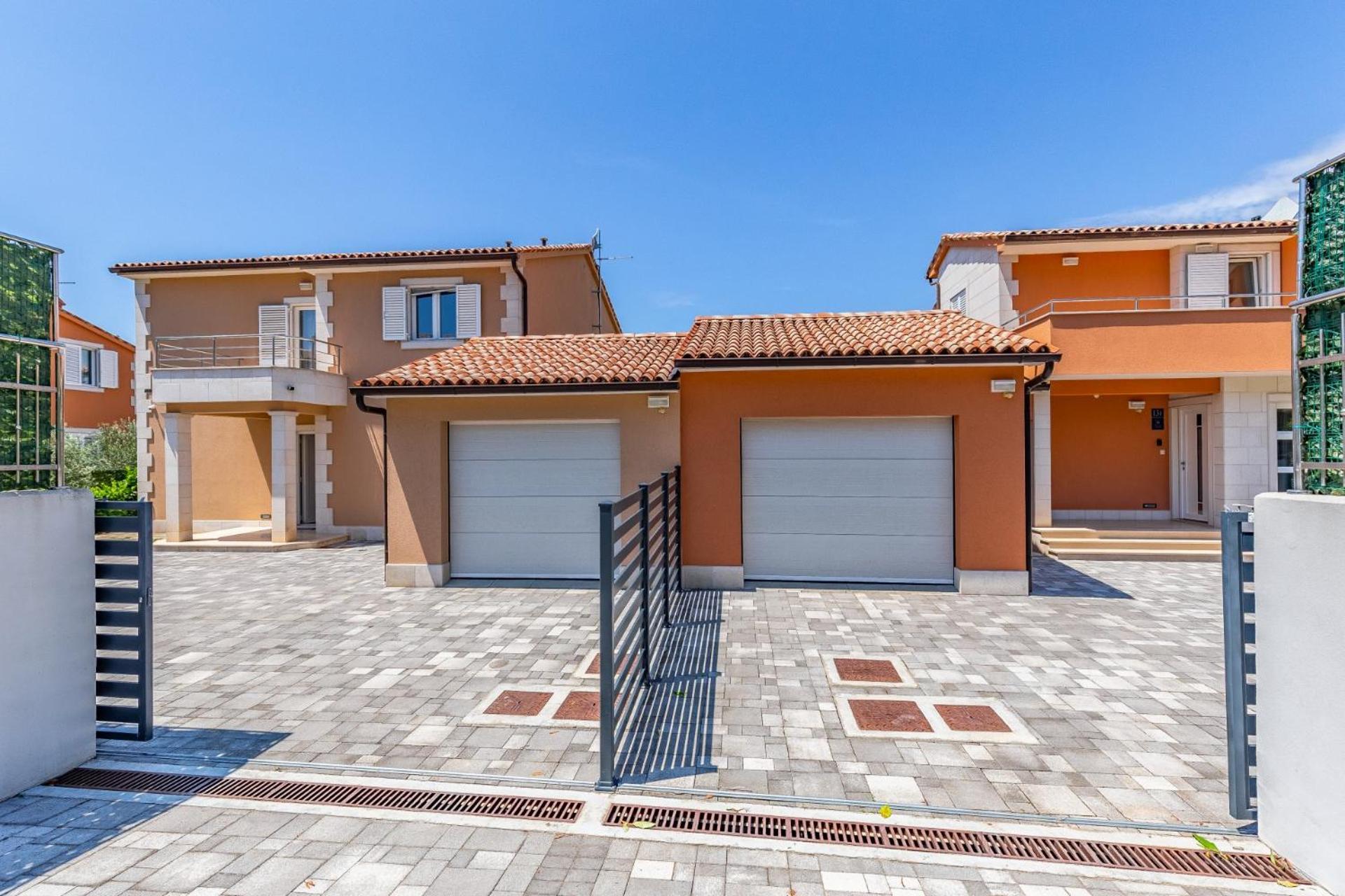 PUY Villas Lotus With Pool And Jacuzzi מראה חיצוני תמונה